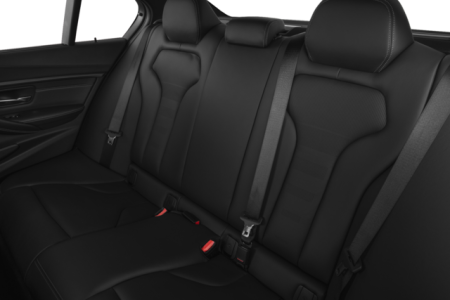 luxury-sedan-equus-interior