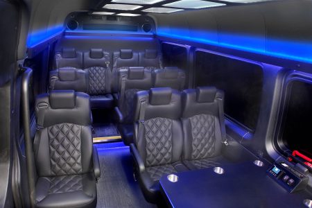 lux-van-2025-Sprinter-Interior-(3)